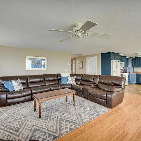 Gloucester Point Vacation Rental On York River!